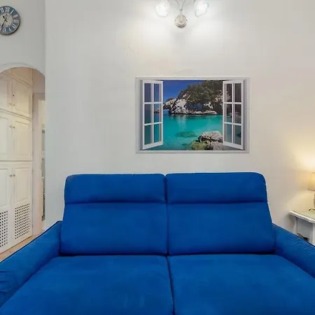 펜션 House In With Swimming Pool 2 Km From The Sea 무르타마리아