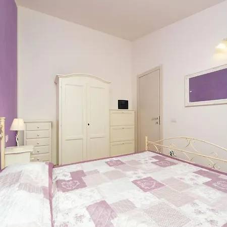 House In With Swimming Pool 2 Km From The Sea Murta Maria